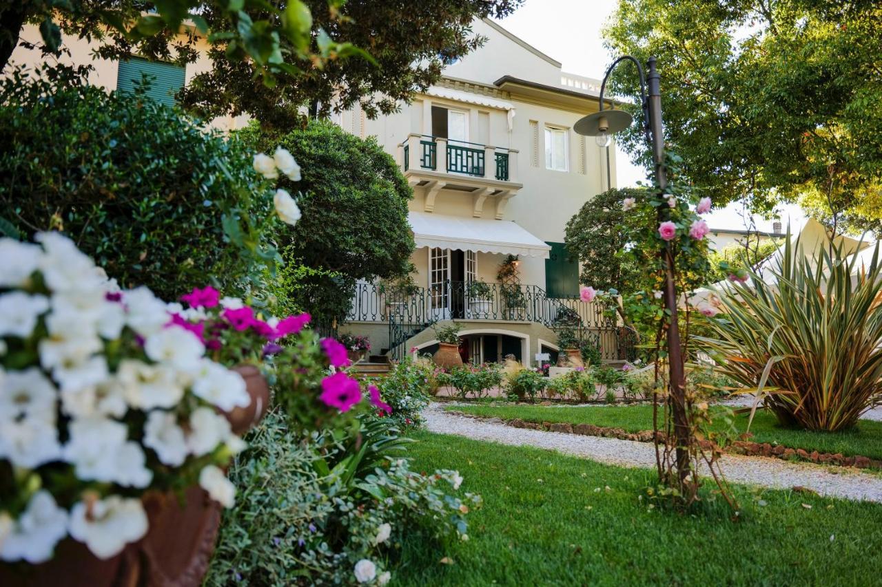 Hotel Club I Pini - Residenza D'Epoca In Versilia Lido di Camaiore Eksteriør bilde