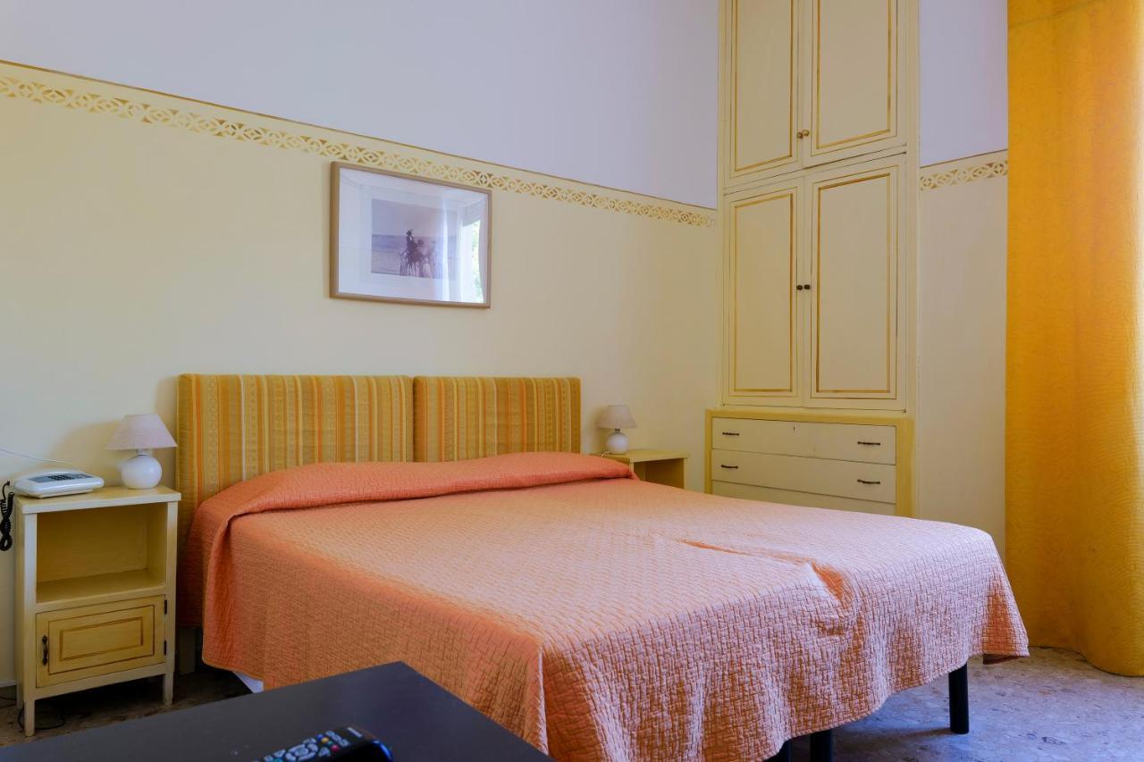 Hotel Club I Pini - Residenza D'Epoca In Versilia Lido di Camaiore Eksteriør bilde