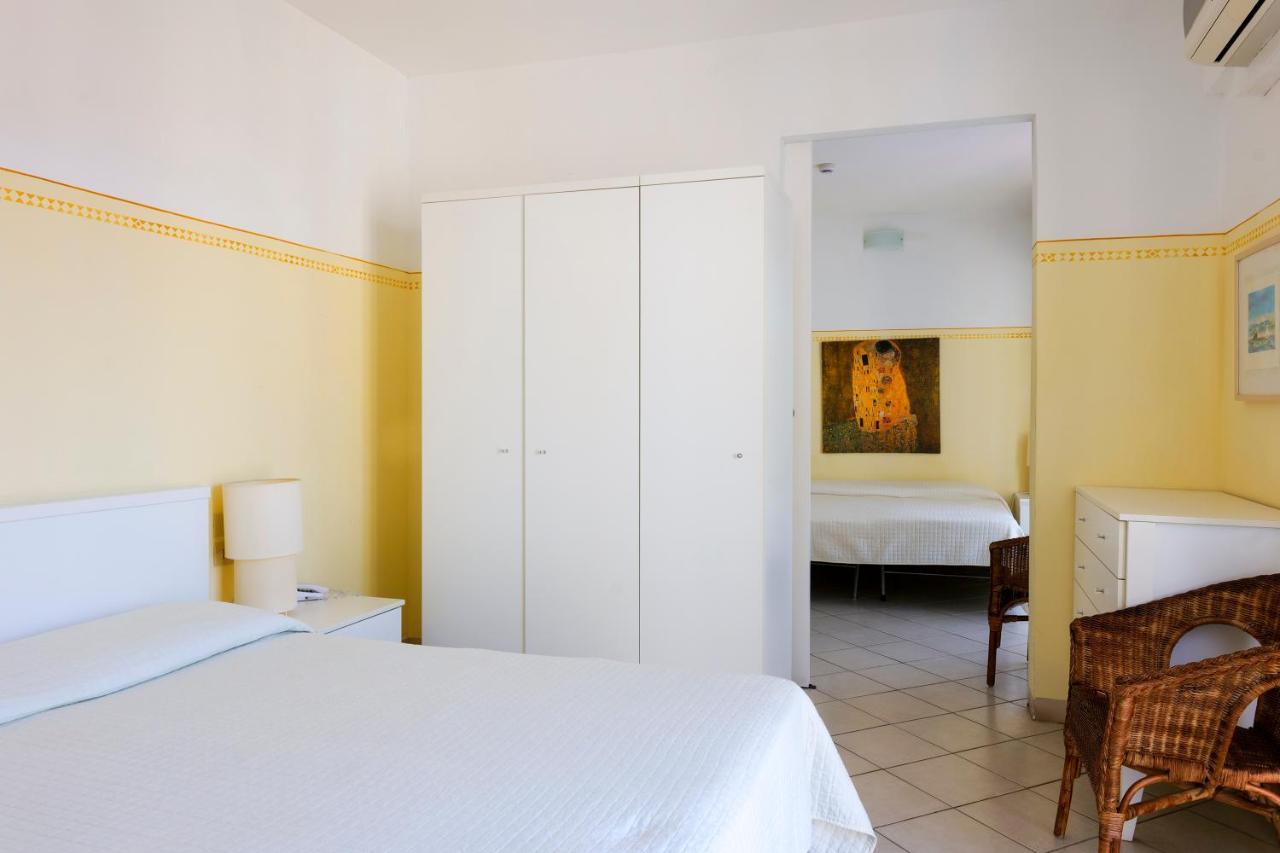 Hotel Club I Pini - Residenza D'Epoca In Versilia Lido di Camaiore Eksteriør bilde