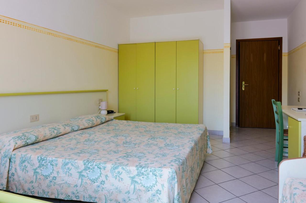 Hotel Club I Pini - Residenza D'Epoca In Versilia Lido di Camaiore Eksteriør bilde