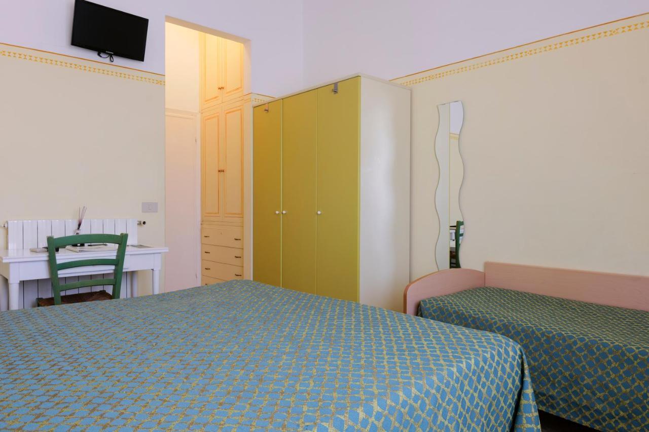 Hotel Club I Pini - Residenza D'Epoca In Versilia Lido di Camaiore Eksteriør bilde